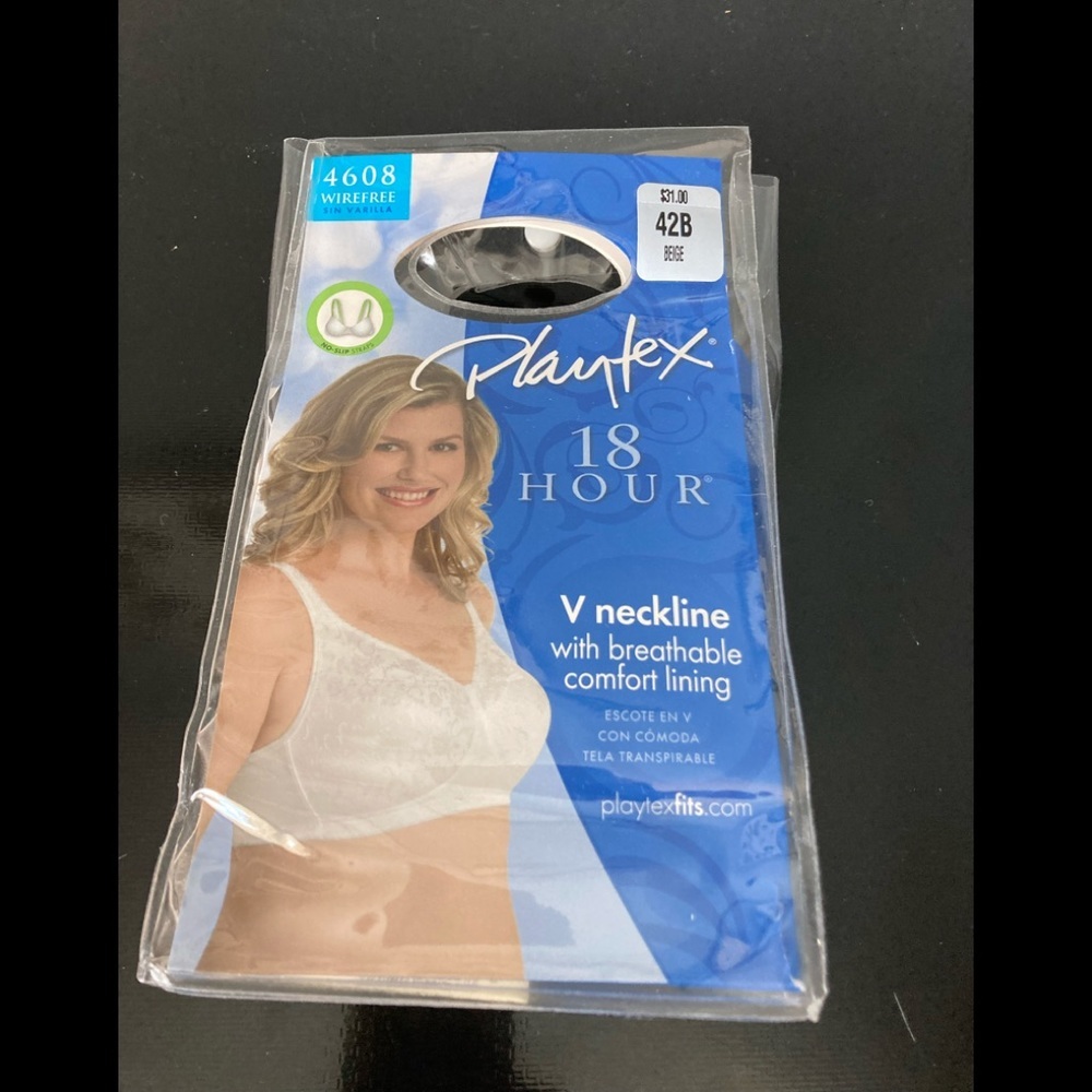 Playtex 42B 18 Hour Soft Cup Bra 4608 wire free